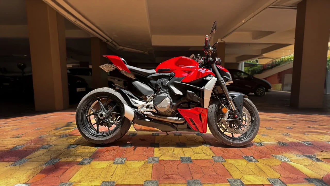 Ducati Streetfighter V4