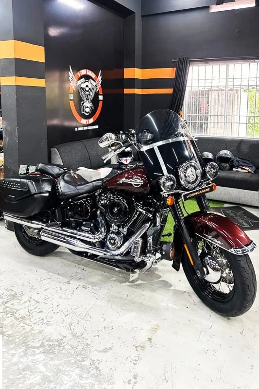 Front tyre of Harley-Davidson Heritage Classic fitment 2